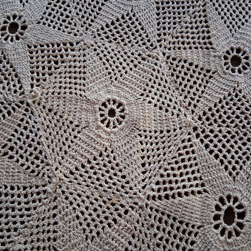 Hand Crocheted Ivory Table Runner • Beige Star Motif • Silk Thread Lace • 64